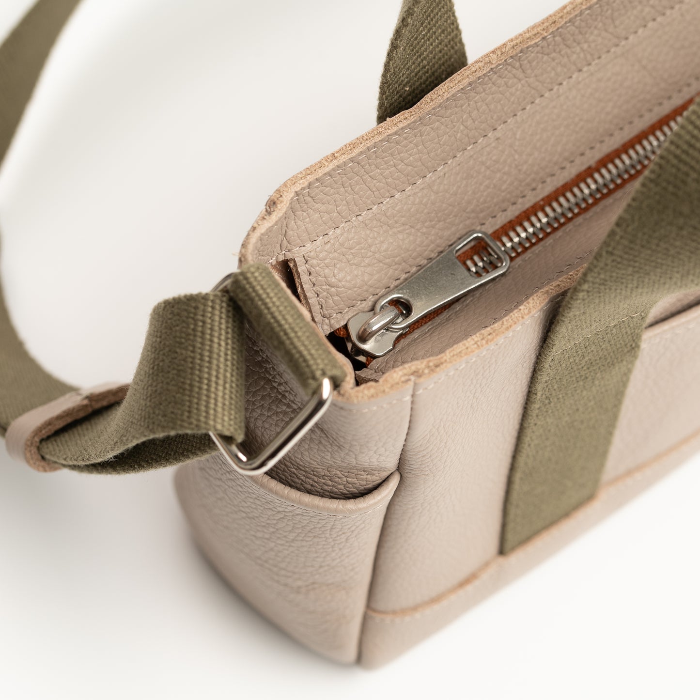 WORKSHOP crossbody (machinaal gestikt)